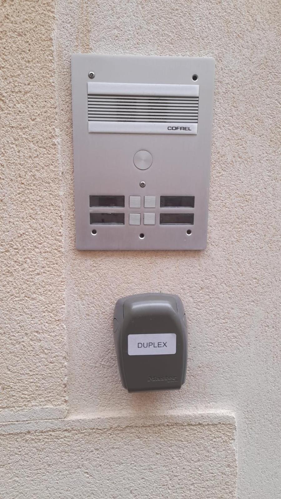 Tournus Castrum Romain - Duplex 54 M2 - 3 Etoiles - Petit Box Velo - 5Mn Autoroute חדר תמונה